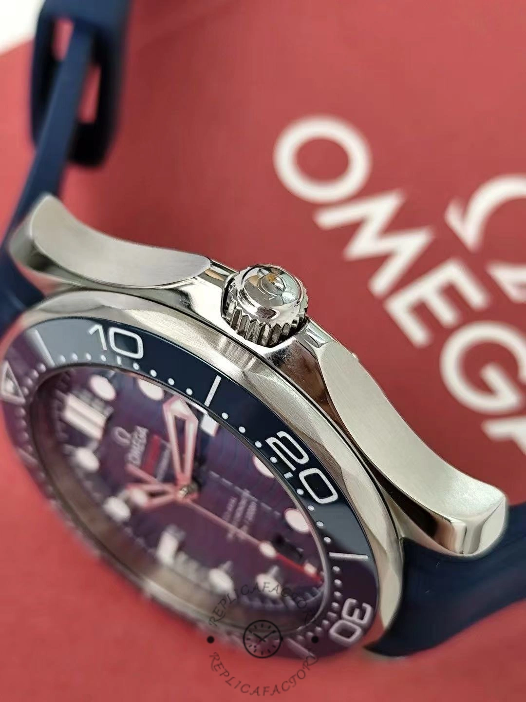 Replica Omega Seamaster 210.32.42.20.03.001
