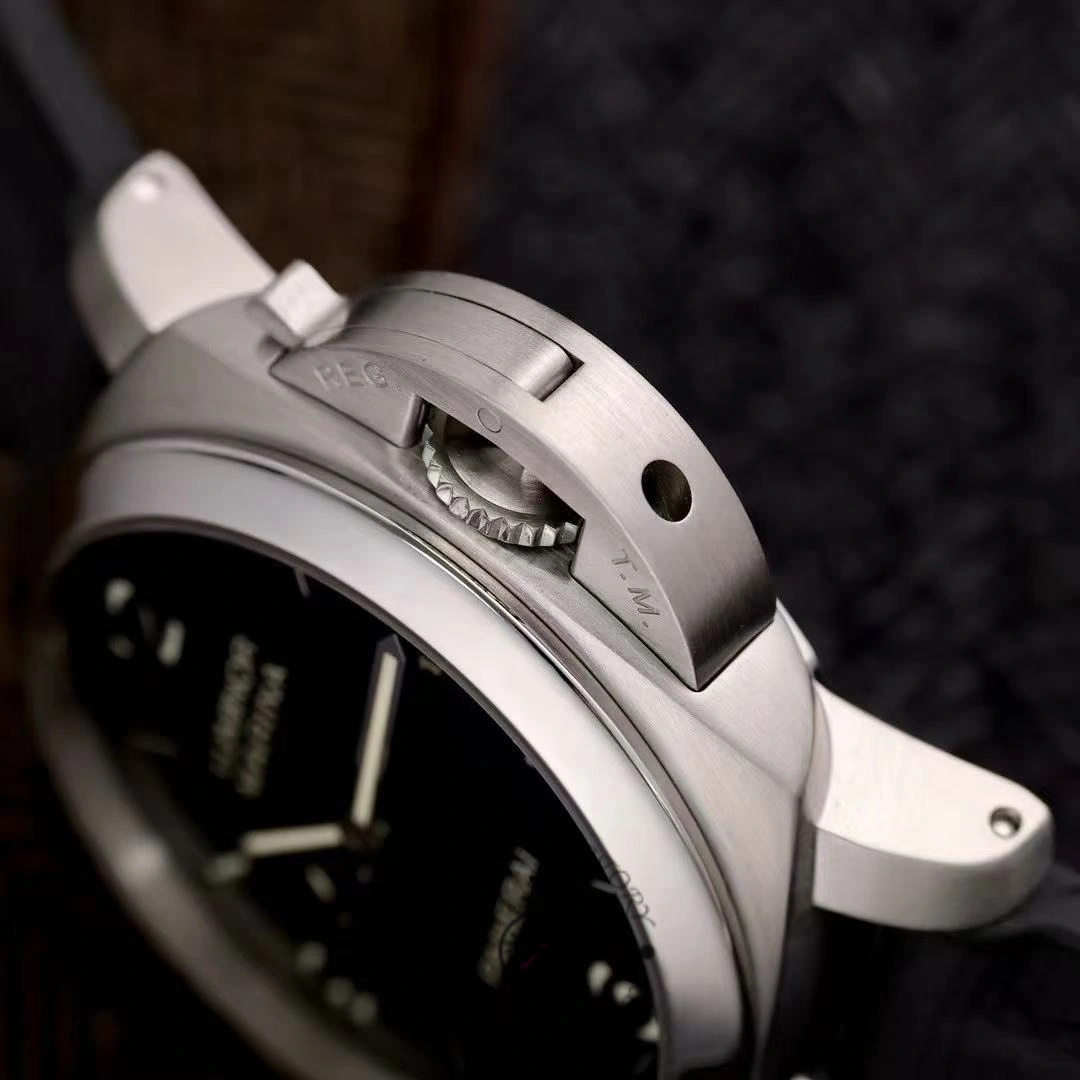 Replica Panerai Luminor Marina PAM 1393 watch