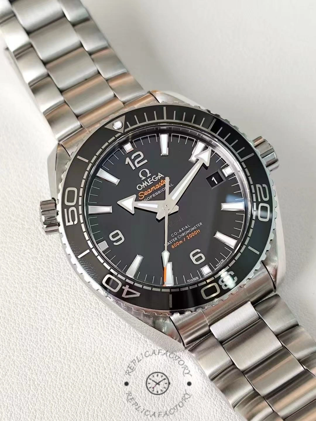 Replica Omega Seamaster 215.30.44.21.01.001 Dial-2