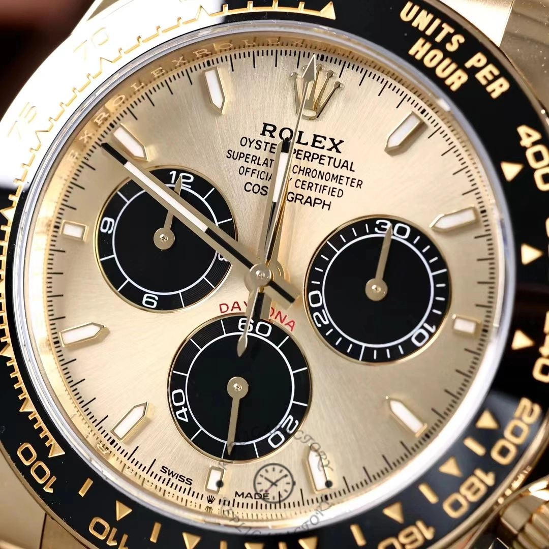 Replica Rolex Daytona 126518LN Front view 4