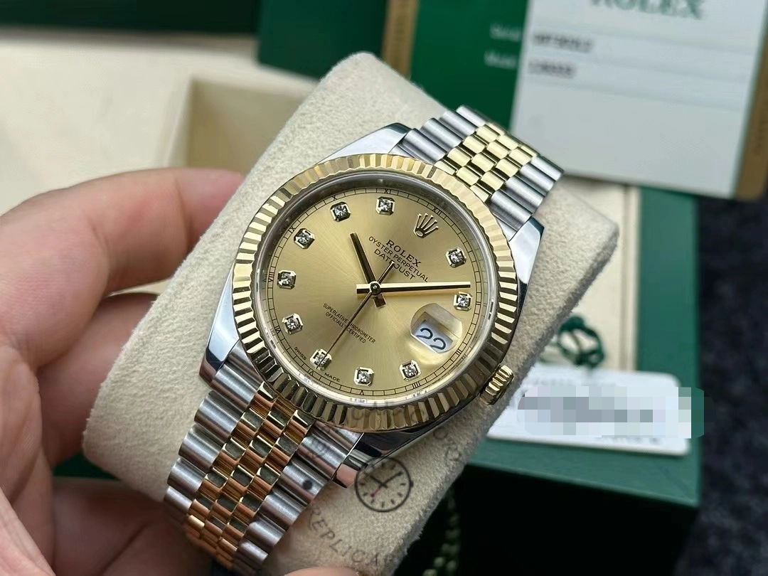 Replica Cartier Ballon Bleu W6920071 Front view 2