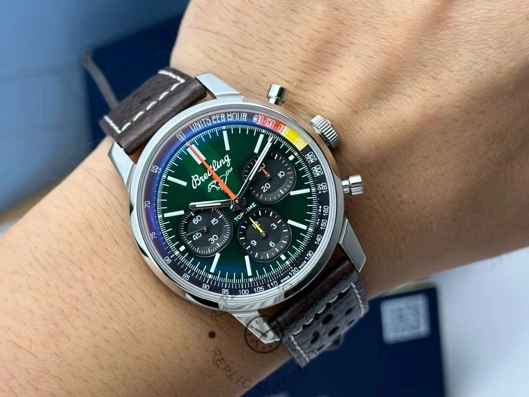 Copy Breitling AB01762 watch Wearing picture