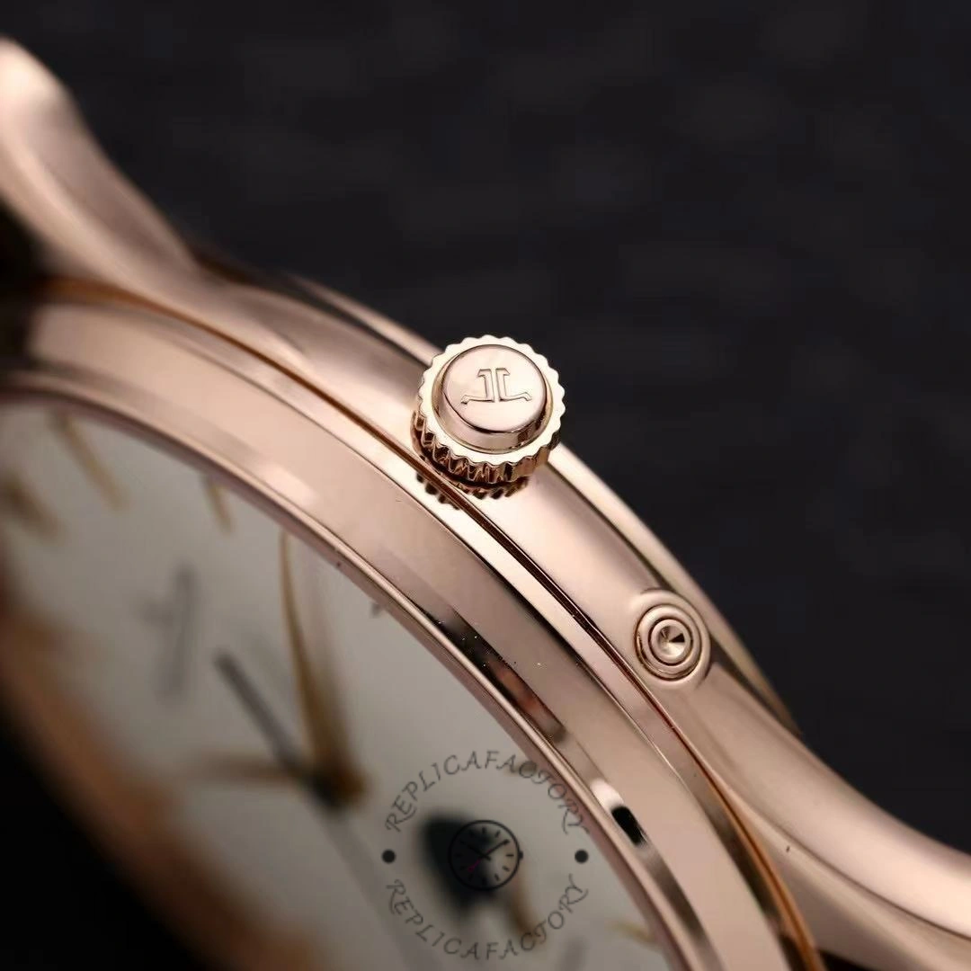 Real photos of replica Jaeger-LeCoultre 1362520 Crown