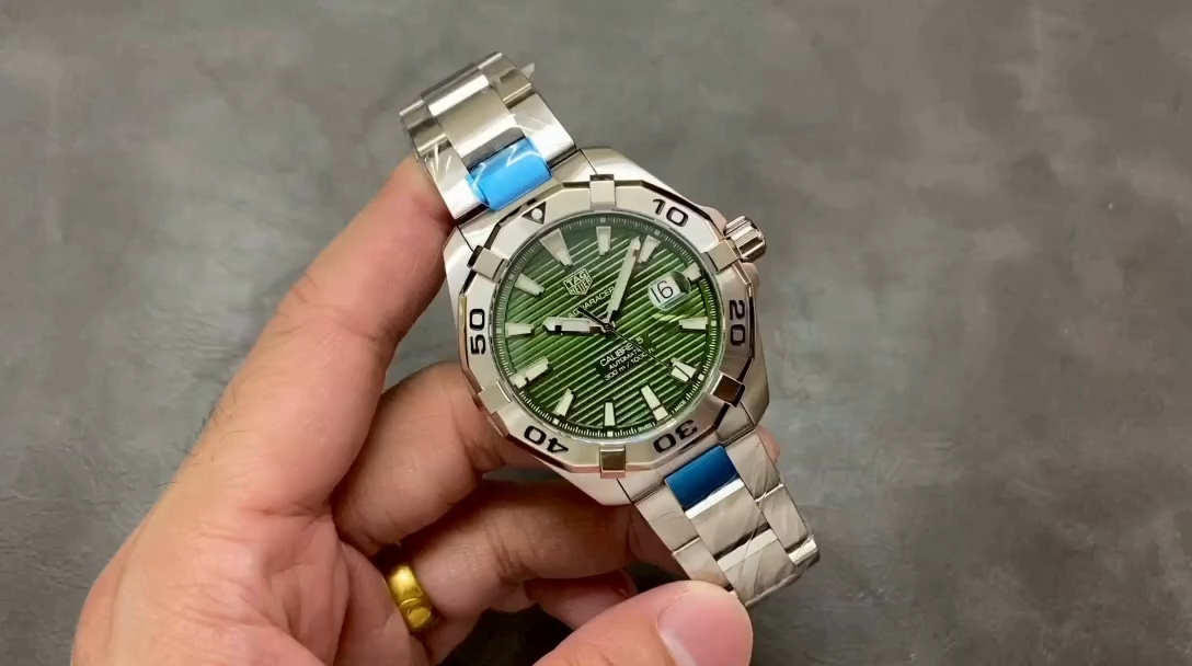 Tag Heuer Aquaracer Automatic Green WAY2015.BA0927 43mm