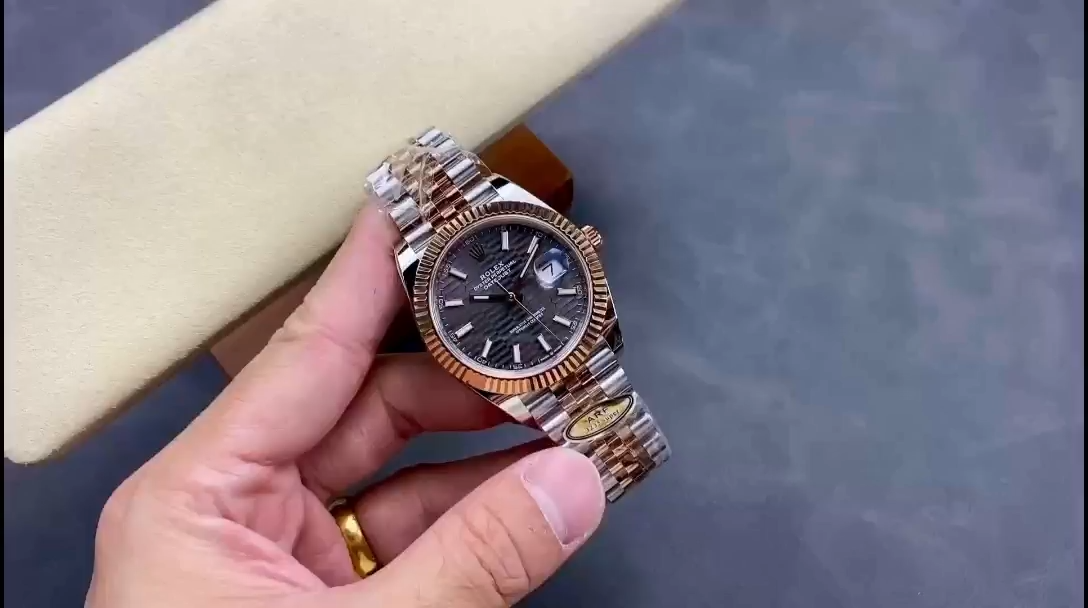 Rolex Datejust Grey Fluted Motif Dial m126331 0020 Mens Watch