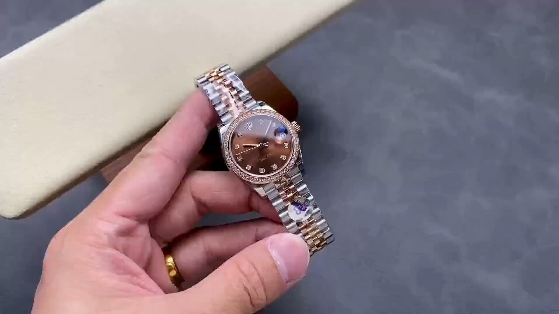 Rolex Datejust 31 m278381RBR 0028 Rose Gold Chocolate Diamond Dial Diamond Bezel Lady Watch