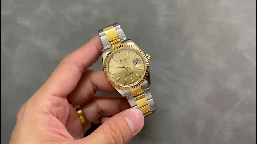Rolex Datejust 126233 Champagne Index Dial 36MM Unisex Replica Watch