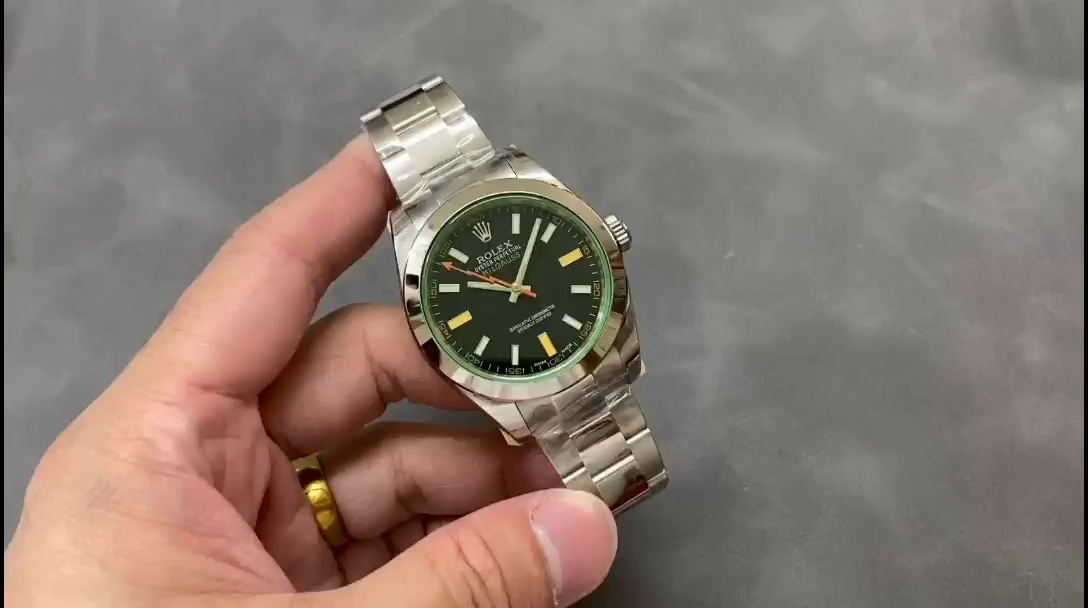 Rolex Milgauss 116400GV Stainless Steel Black Dial 40MM Mens Replica Watch - Video