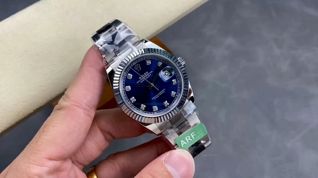 Rolex Datejust 126334 0015 Fluted Bezel Blue Diamond Dial 41MM Mens Replica Watch