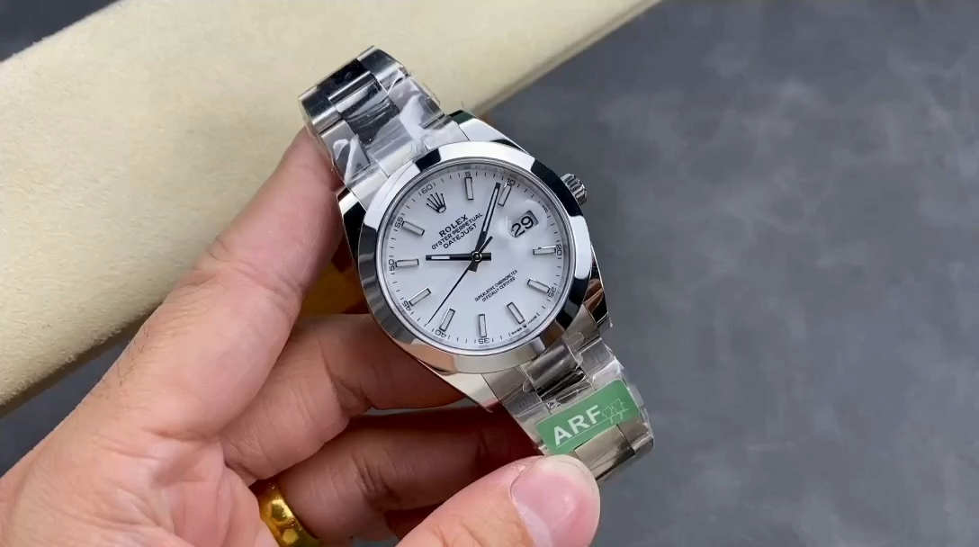 Rolex Datejust 41 Stainless Steel White Dial M126300 0005 Men's Watch