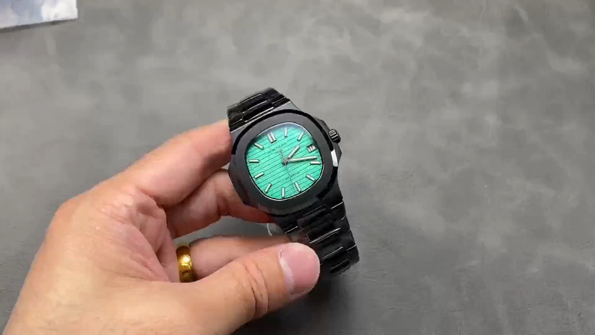 Patek Philippe Nautilus 5711 AET Green Dial Black Ceramic 40mm Men's Watch