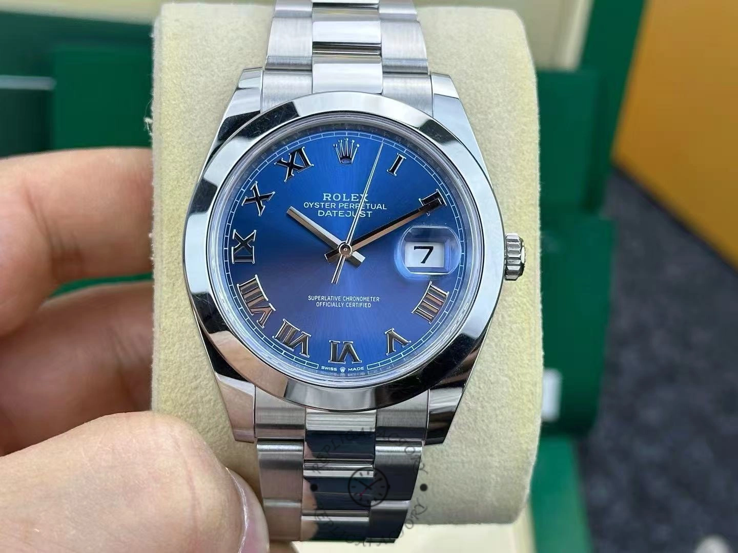 Rolex Datejust 41 Stainless Steel Azzuro Blue Roman Dial M126300 0017 Men's Watch