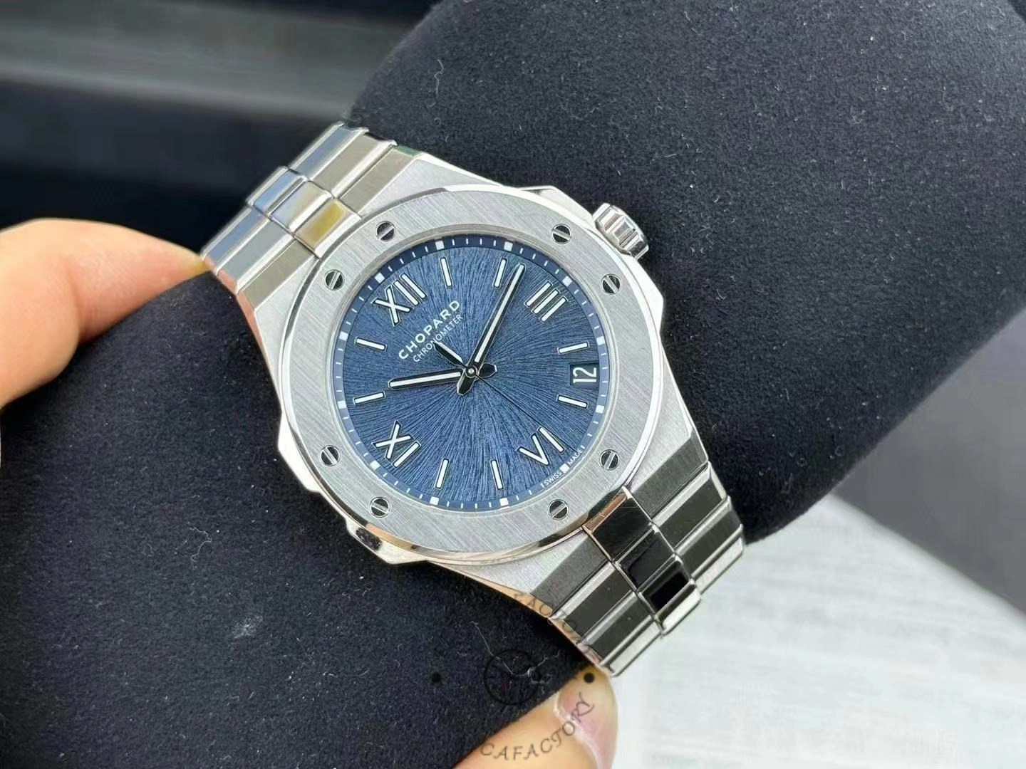 Chopard Alpine Eagle 41mm 298600 3001 Men's Watch