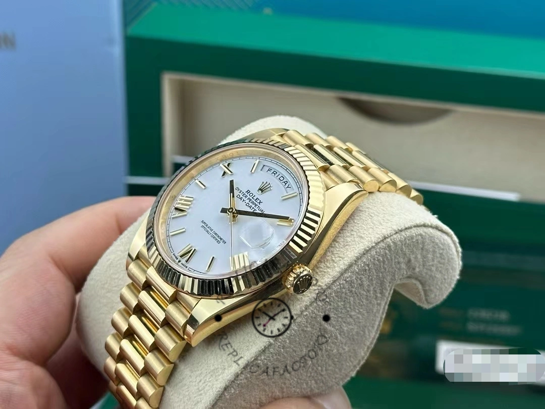 Rolex Day-Date 228238