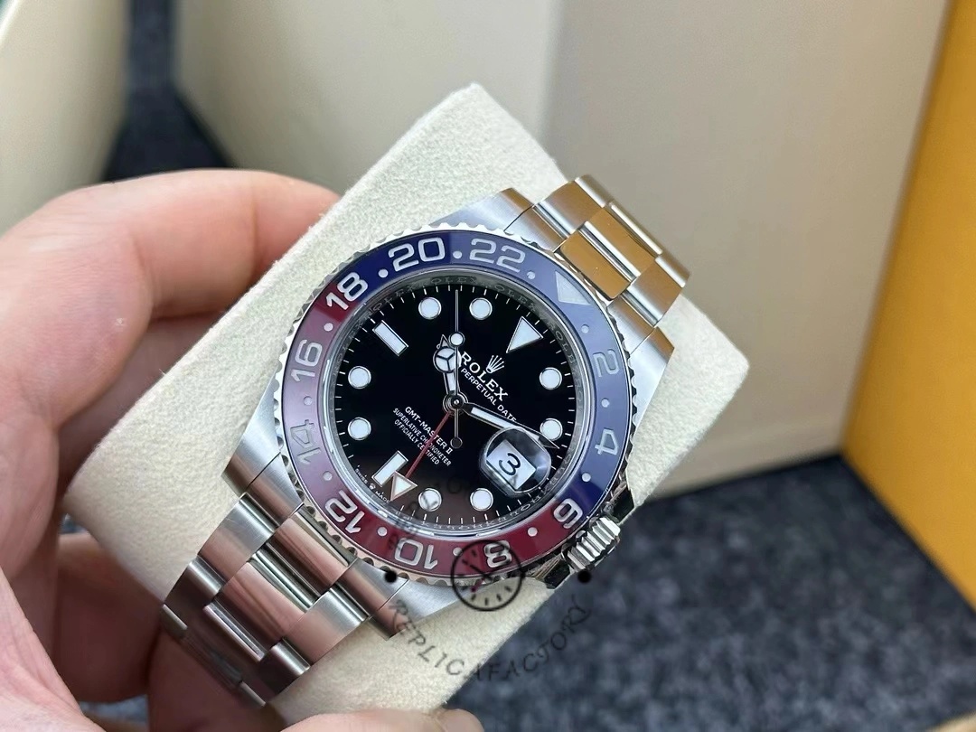 Rolex GMT-Master II 126710BLRO 0002