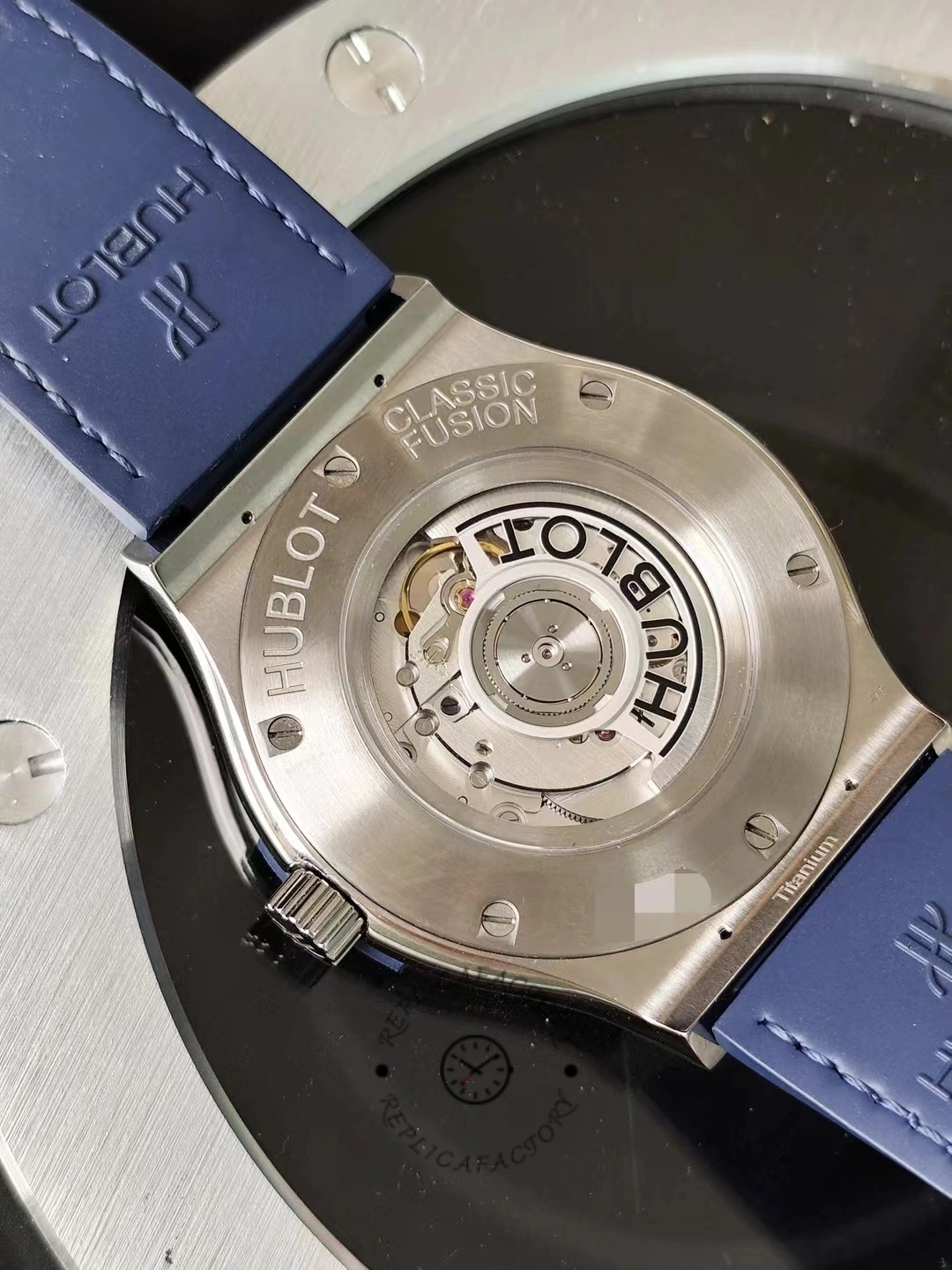 542.NX.7170.LR Hublot Classic Fusion Automatic Blue