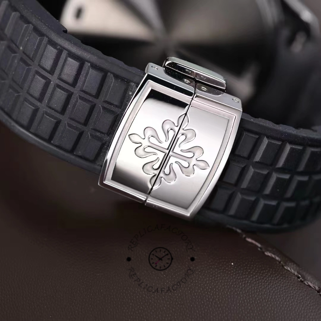 Replica Patek Philippe Aquanaut 5267 200A 001 Black Dial Diamond Bezel Watch