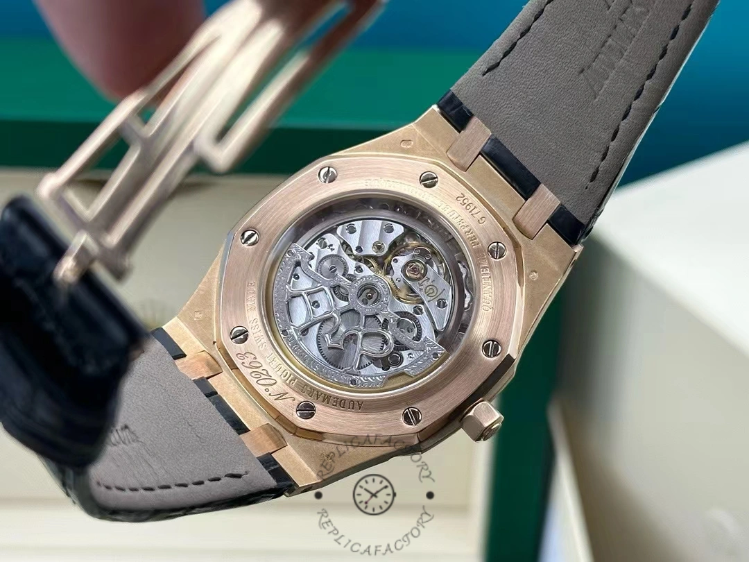 Audemars Piguet Royal Oak 26252OR Replica movement actual photos