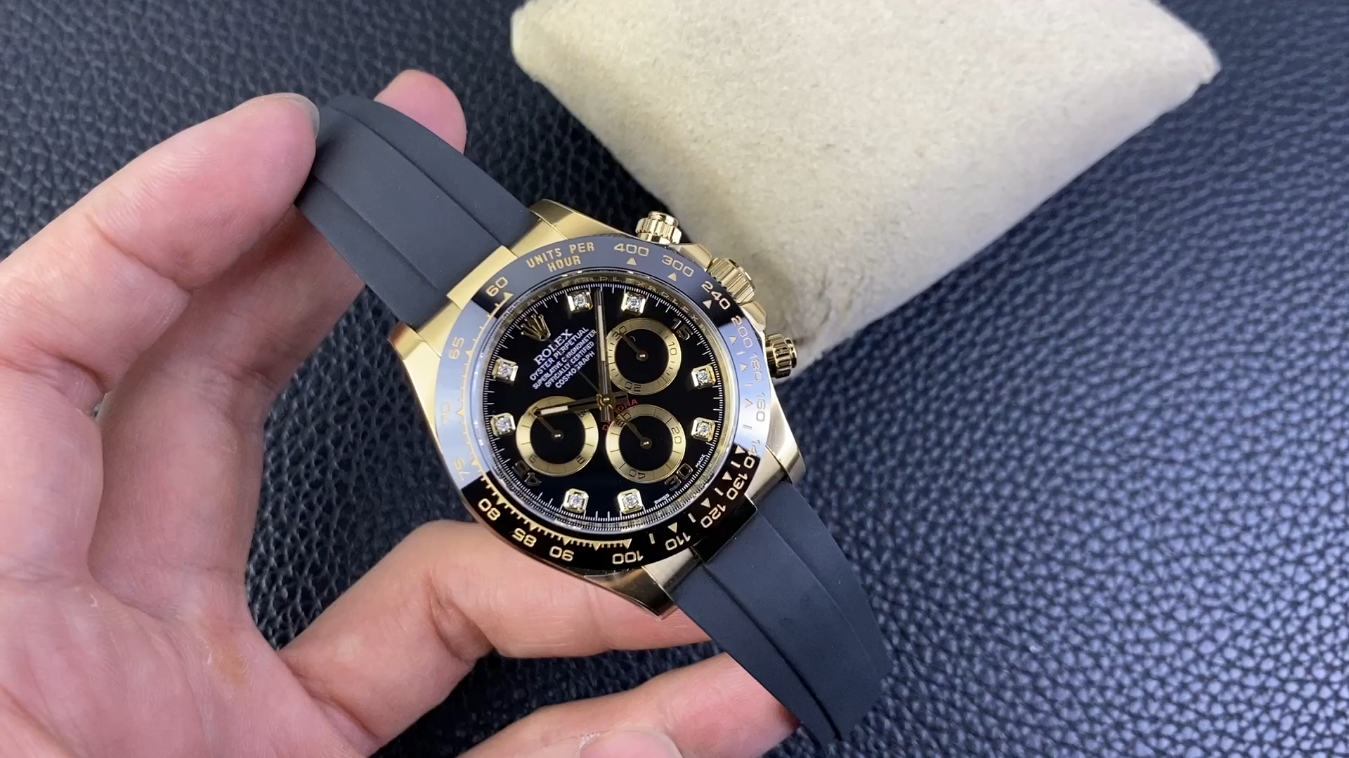 Rolex Daytona 116518LN Yellow Gold Black Diamond Dial 40mm Mens Replica Watch