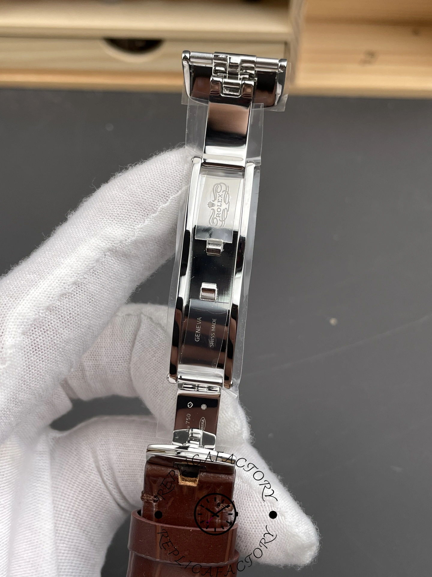 Buckle view of the Rolex 1908 52506-0002 showing polished clasp and strap finish.