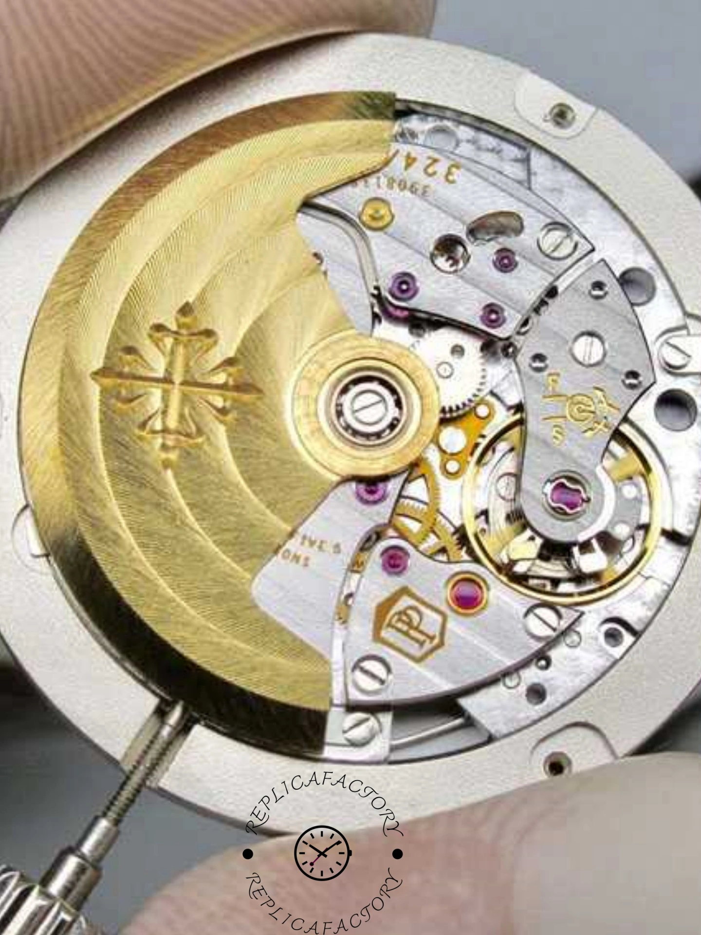 Patek Philippe Nautilus 5711 Replica Watch - 324SC movement