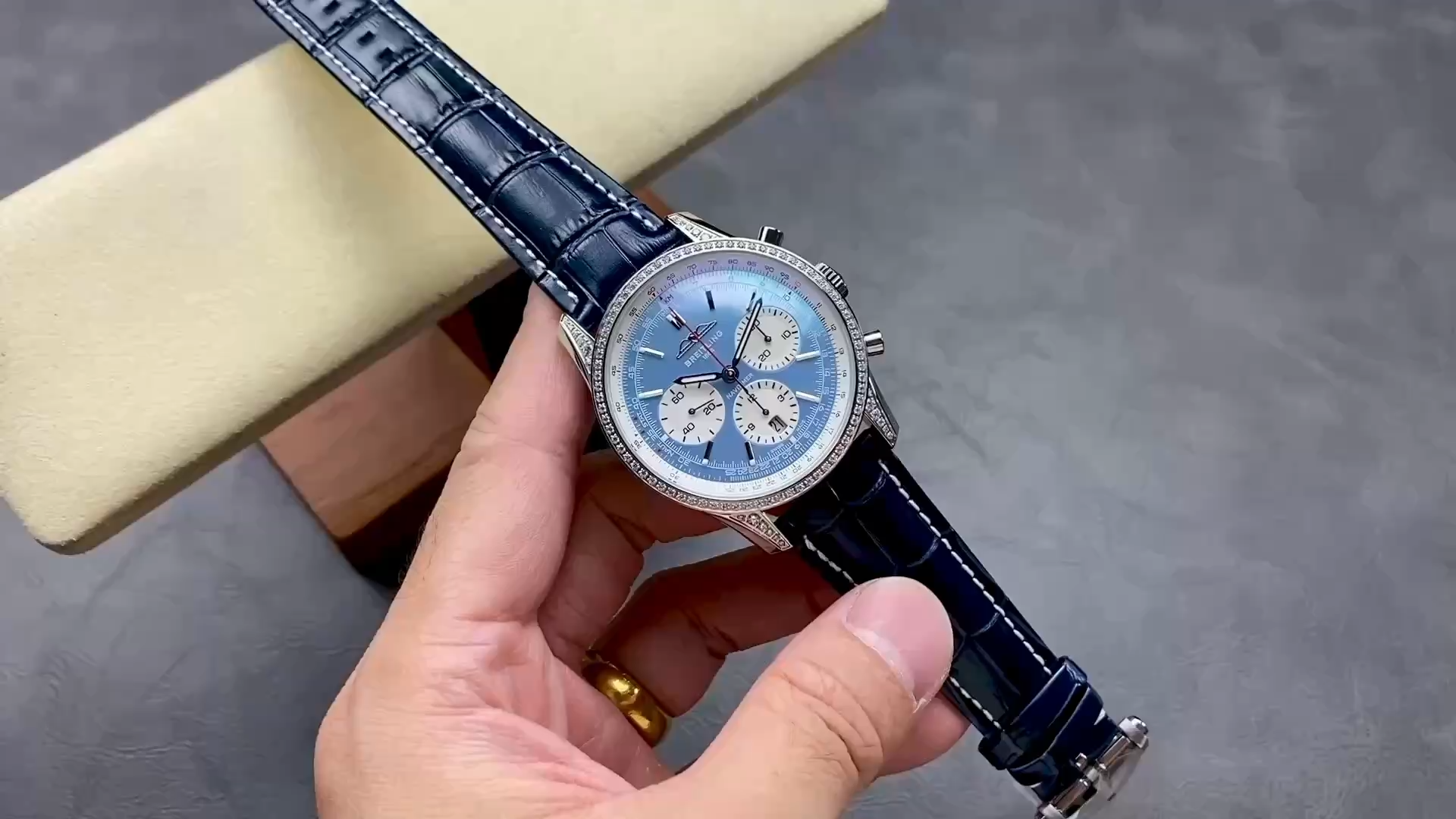 Breitling Navitimer B01 Automatic 41MM AB01396A1C1P1 Replica