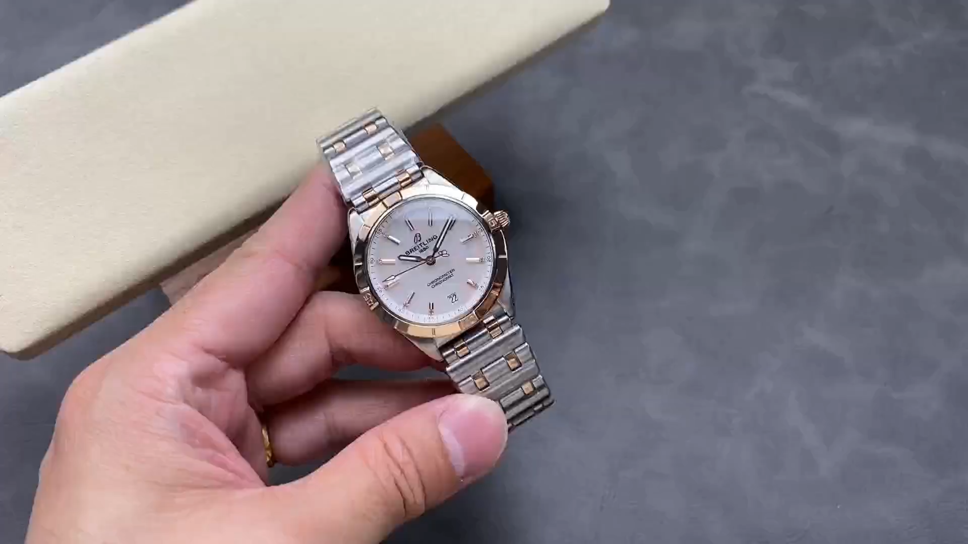 Breitling Chronomat Automatic 36 MOP Dial U10380101A2U1 Replica