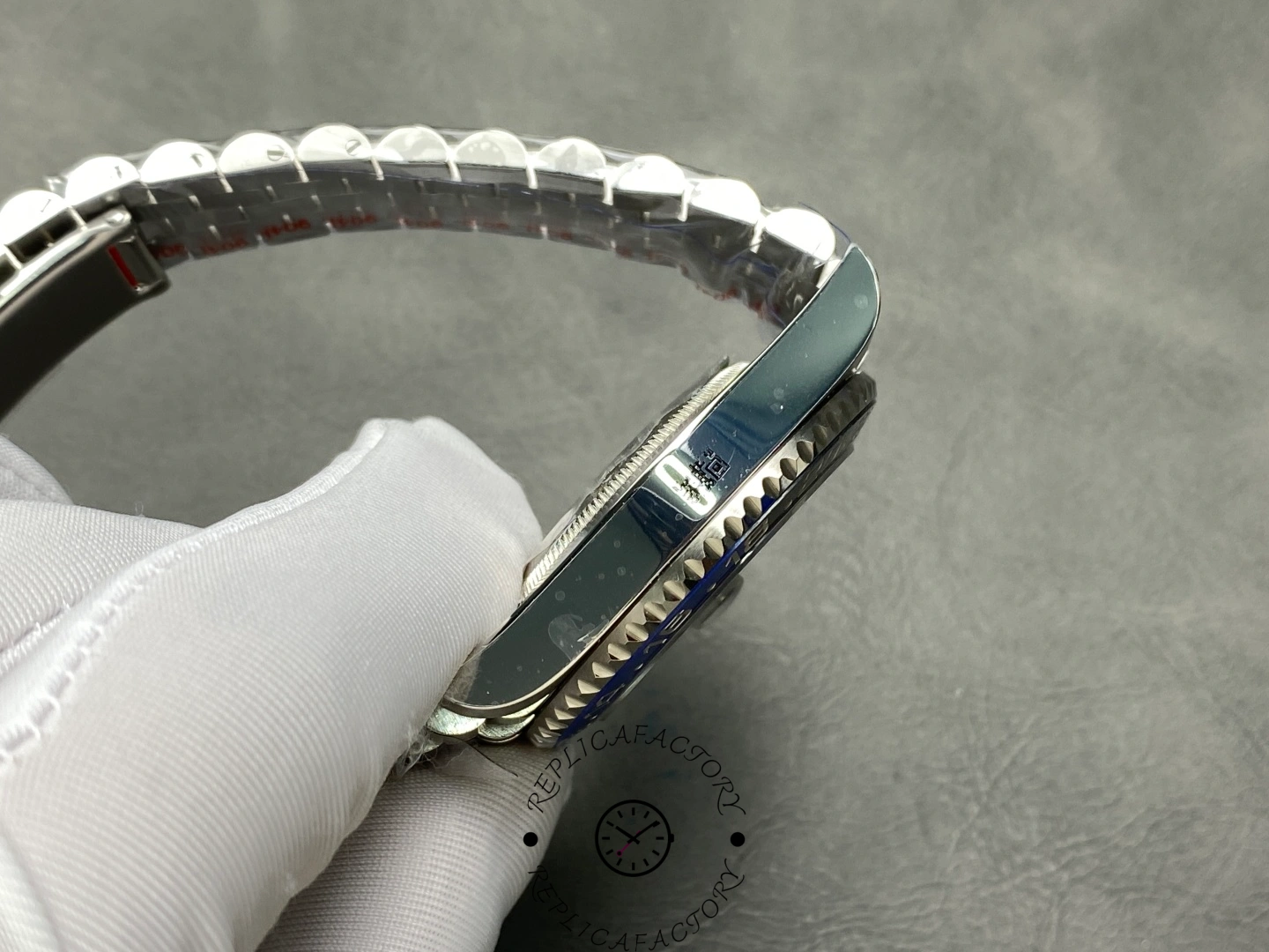 Rolex GMT-Master II 126710BLNR Black Dial Batman Bezel 40MM Mens Replica Watch