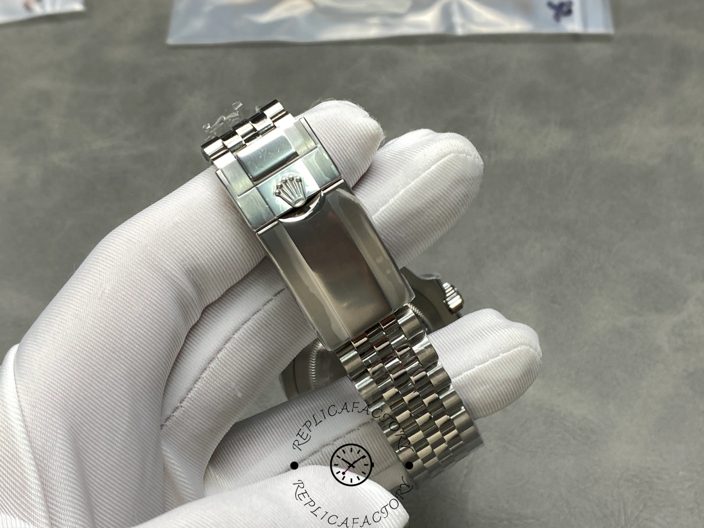 Rolex GMT-Master II 126710BLNR Black Dial Batman Bezel 40MM Mens Replica Watch