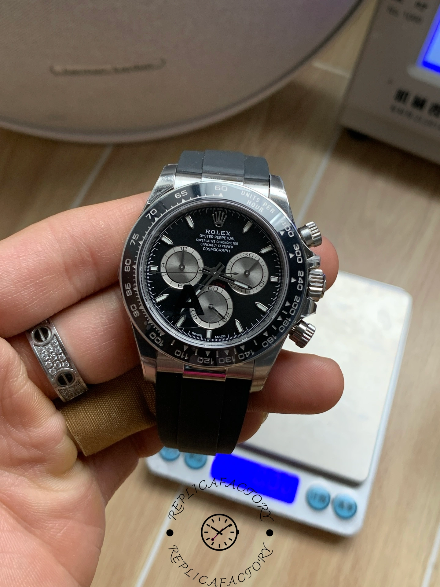 Rolex Cosmograph Daytona 126519LN