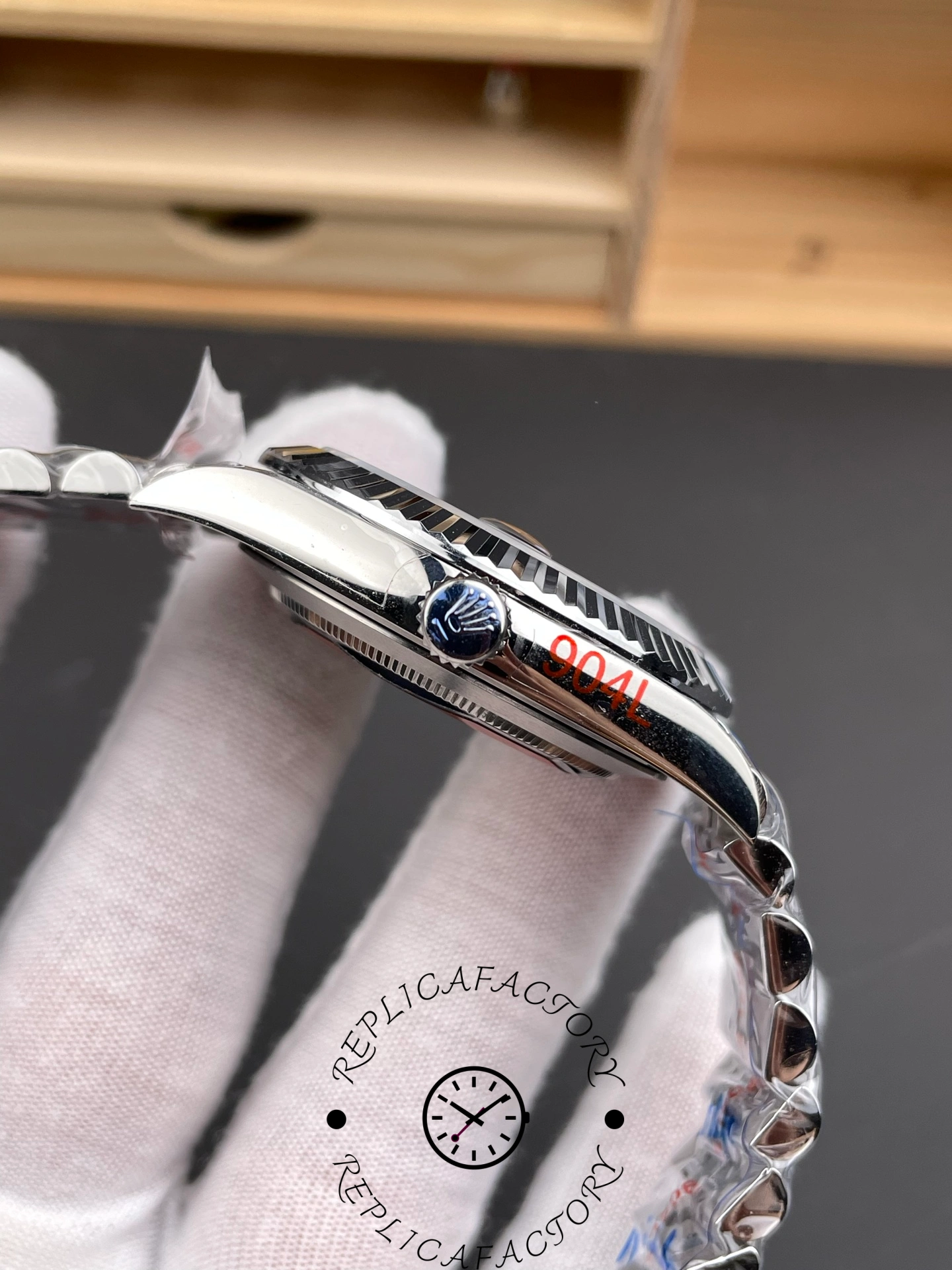 Rolex Datejust 41mm Stainless Steel 126334 0018 Black Index Jubilee