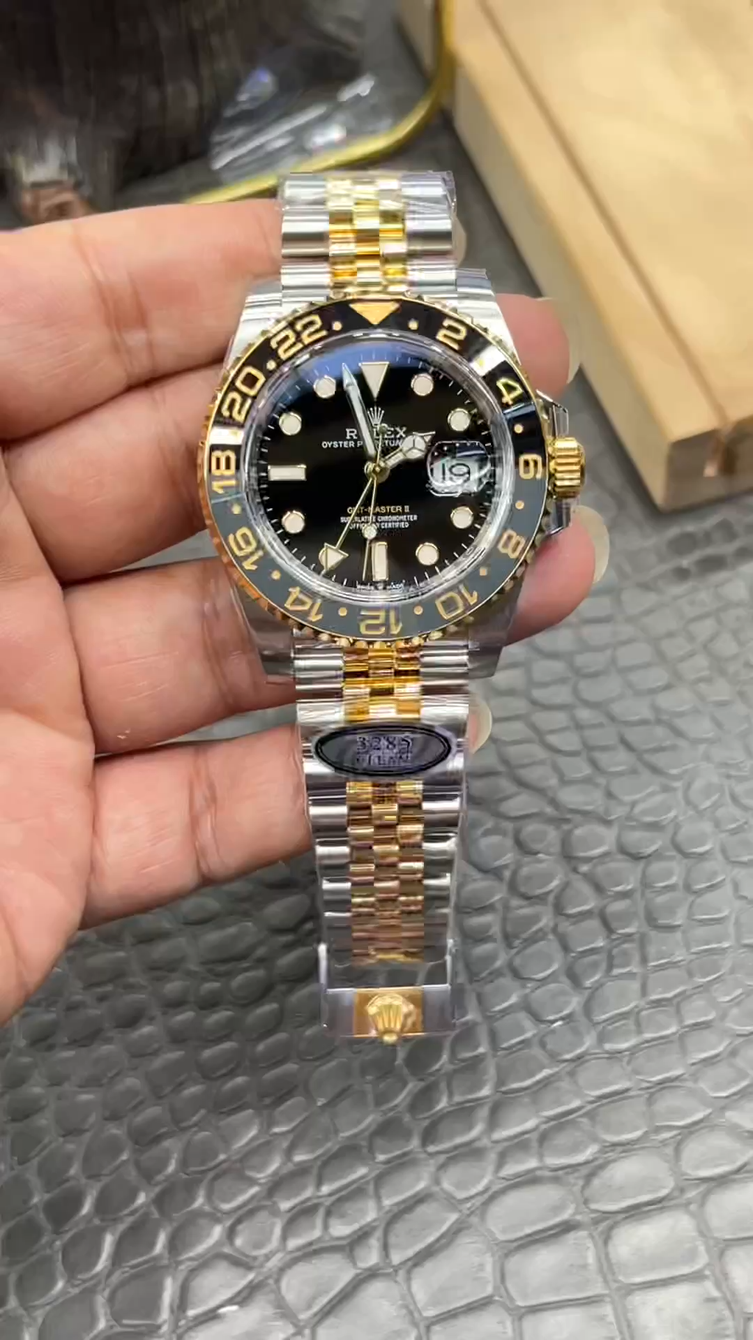 Rolex GMT Master II Black Dial Steel 18kt Yellow Gold 126713GRNR 0001 Men's Watch