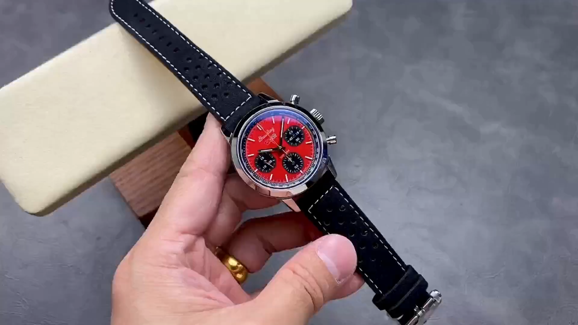 Breitling Top Time B01 Chevrolet Corvette A25310241K1X1 1:1 Clone Men's Sport Watch