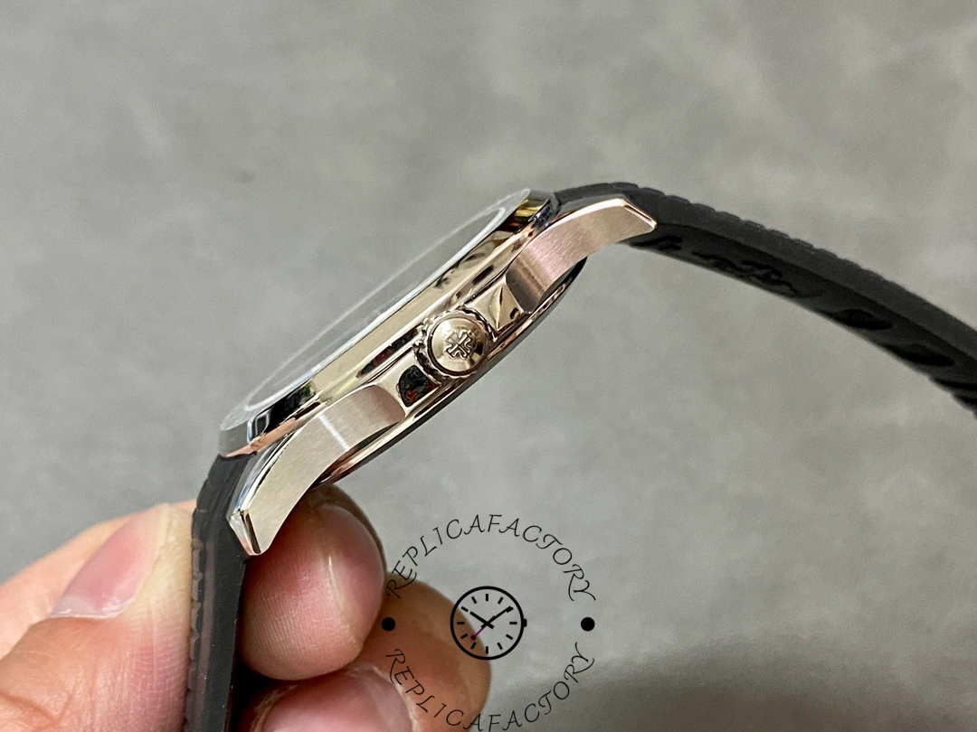 Replica Patek Philippe Aquanaut 5167A 001 40mm Mens Watch