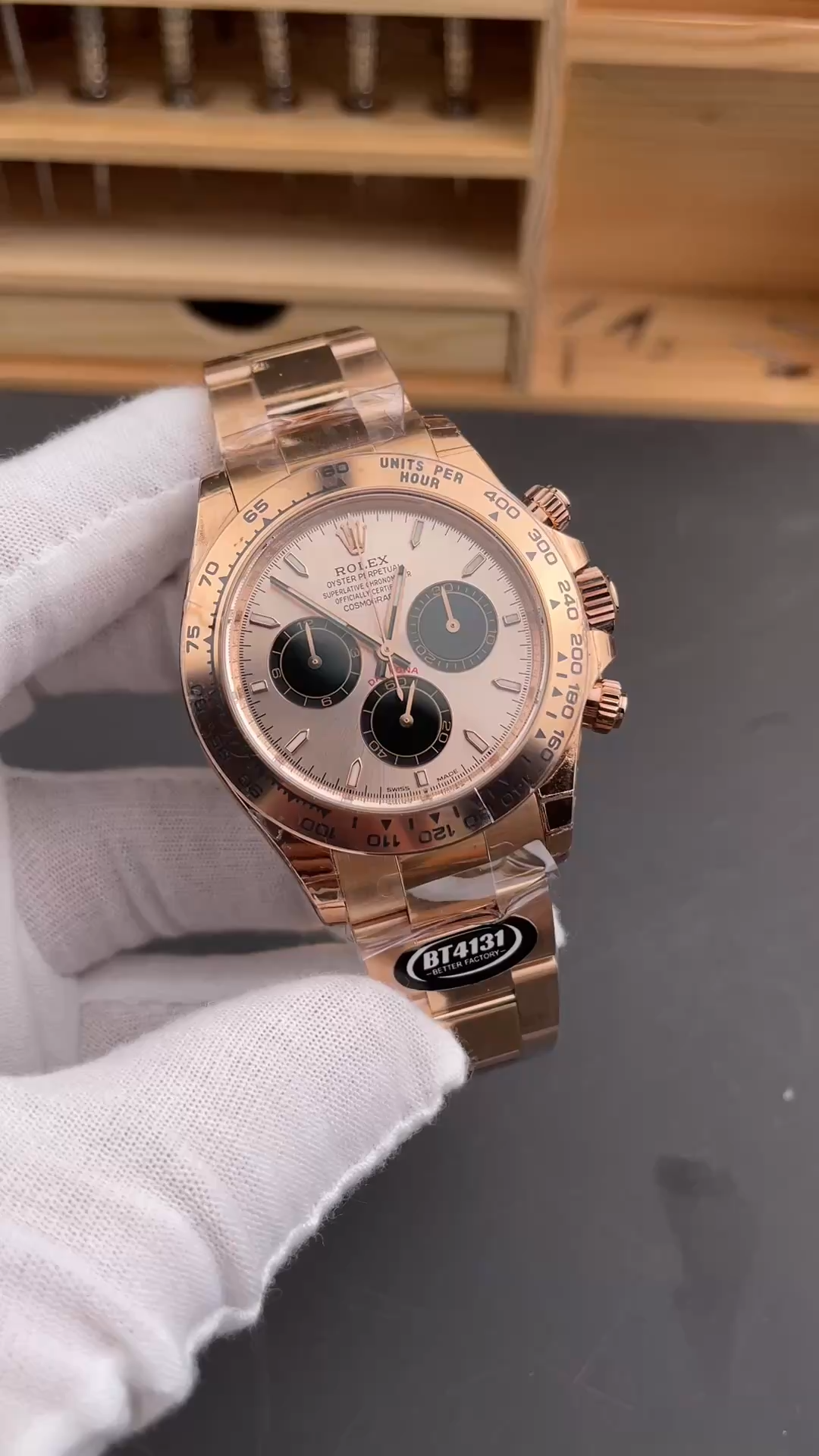 Rolex Daytona 126505 Everose Gold Sundust Panda Dial 40MM Mens Replica Watch