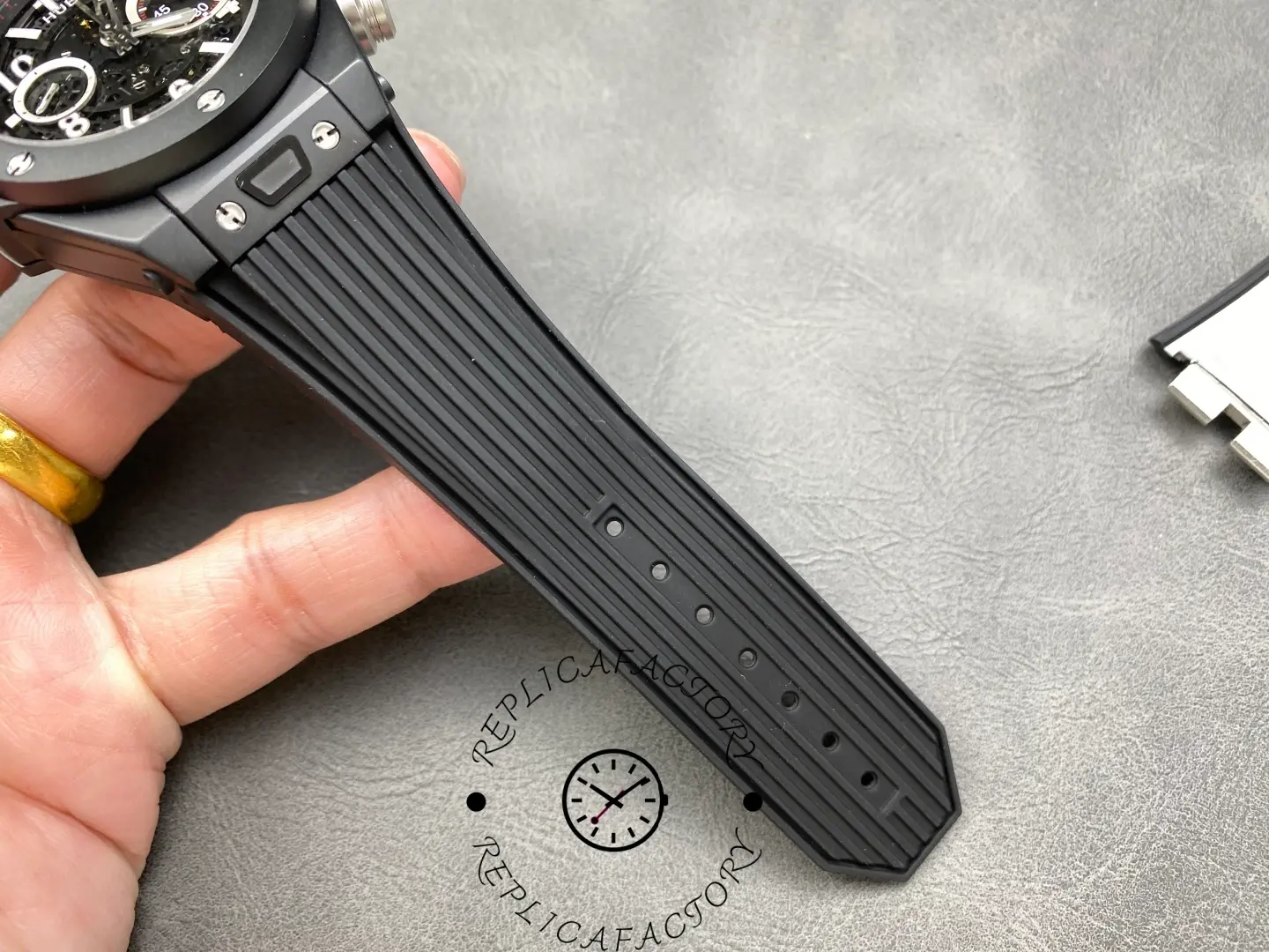 1:1 Clone Hublot Big Bang 441.CI.1170.RX 45mm Watch