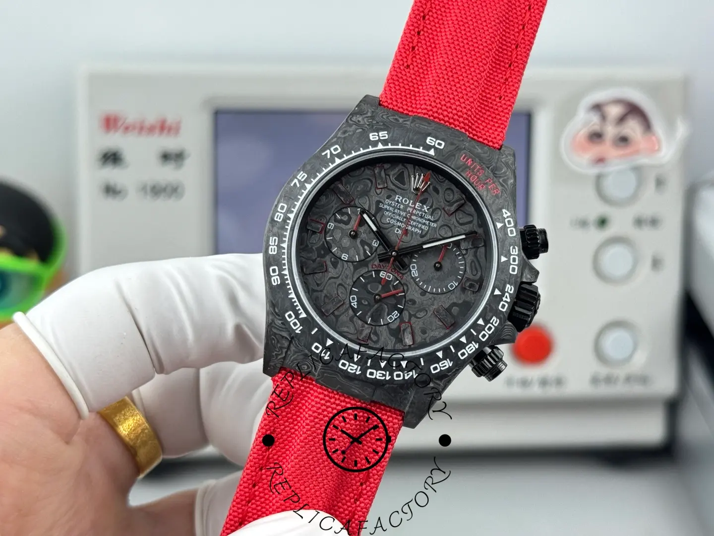 Replica Rolex DIW Daytona NTPT Carbon 40mm Watch