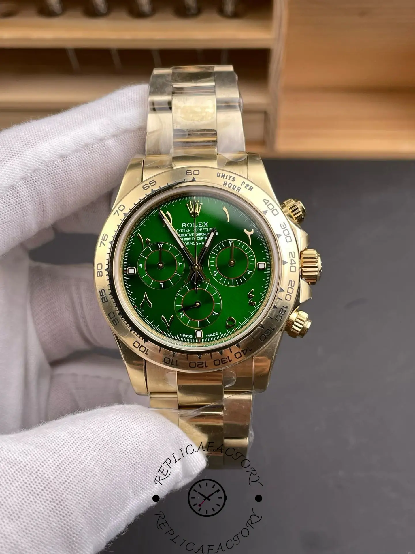 1:1 Clone Rolex Daytona 116508 Arabia Green Dial 4130 Movement