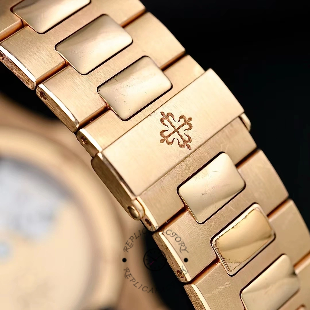 Replica Patek Philippe Nautilus 5711R 001